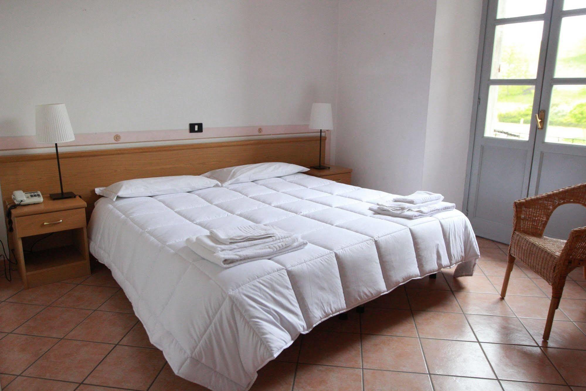 Hotel Portici Vicoforte Εξωτερικό φωτογραφία